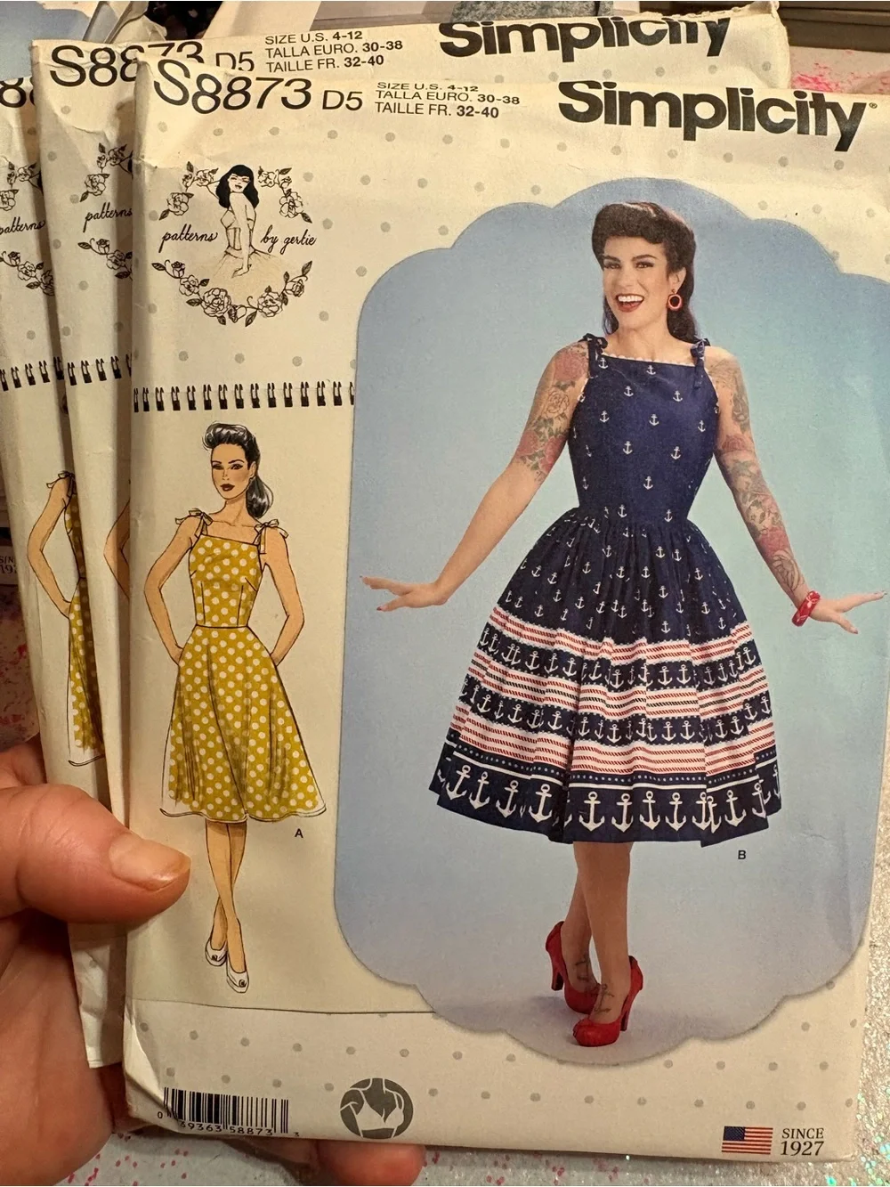 BN UNCUT SIMPLICITY 8873 D5 VINTAGE 1950S PINUP DRESS SEWING PATTERNS